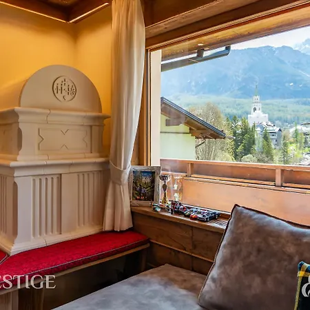 Alpenglow Cortina Luxury *
